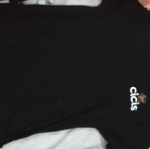 Cicis shirt